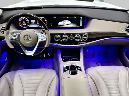 Used 2019 Mercedes-Benz S 560 Sedan image 15