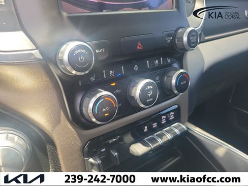 Used 2019 RAM 1500 Laramie RWD image 35