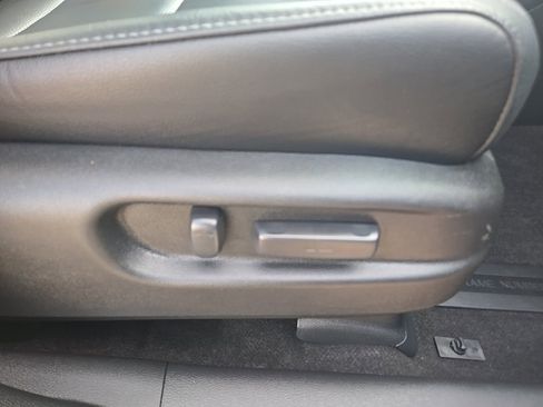 Used 2023 Honda Passport EX-L image 27