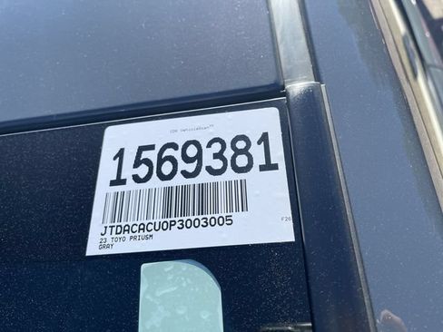 Used 2023 Toyota Prius Prime FWD image 3