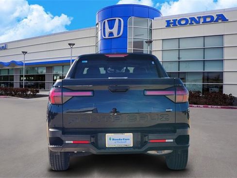Used 2024 Hyundai Santa Cruz SEL w/ Activity Package image 5