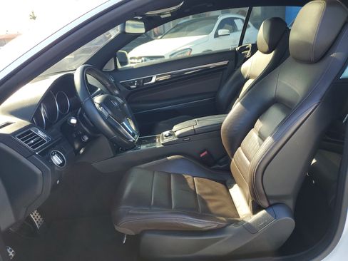 Used 2015 Mercedes-Benz E 400 E 400 w/ Premium 1 Package image 10