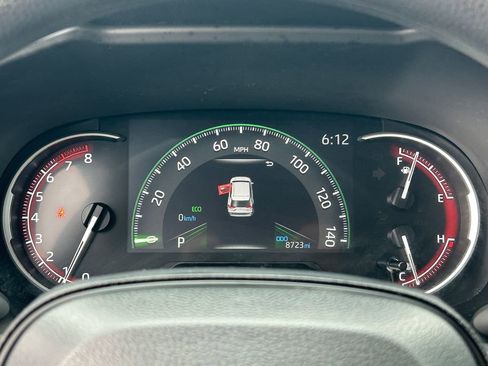 Used 2025 Toyota RAV4 LE image 21