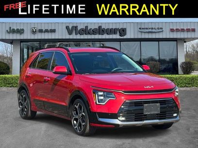 Used 2023 Kia Niro SX Touring