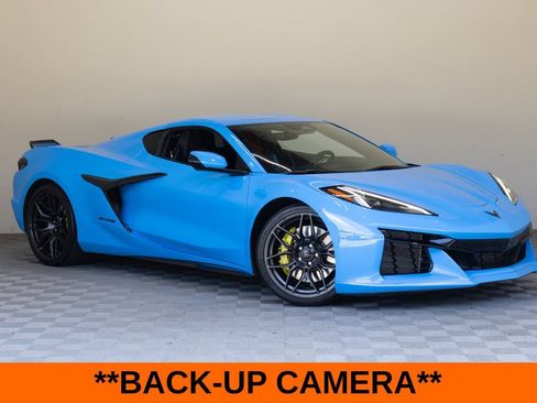 Used 2024 Chevrolet Corvette Z06 RWD image 2