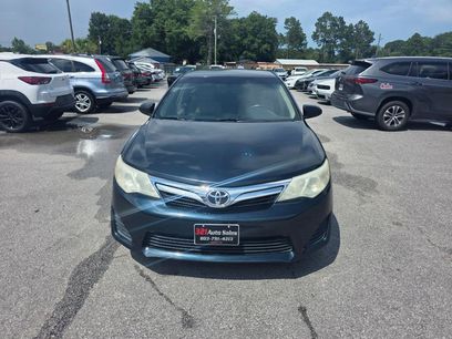 Used 2014 Toyota Camry LE