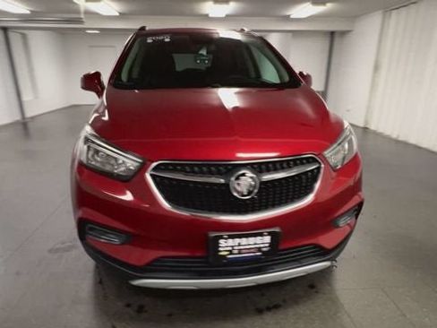 Certified 2020 Buick Encore Preferred FWD image 3