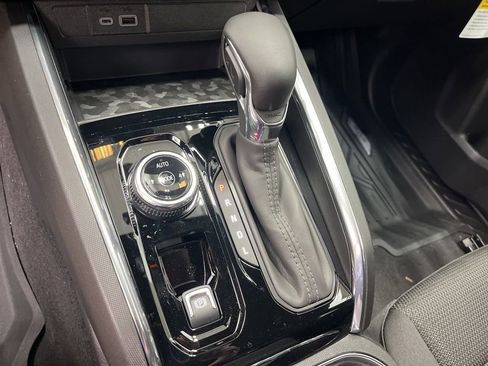 New 2026 GMC Canyon Elevation w/ Convenience Package image 17