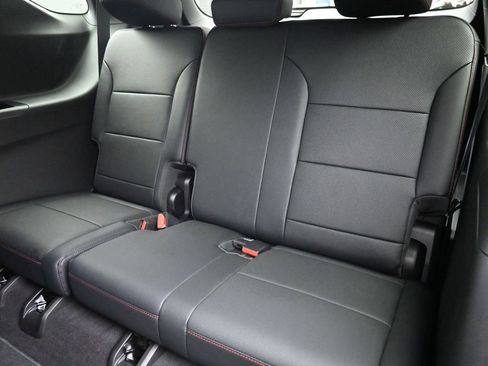 New 2026 Chevrolet Traverse Z71 image 12