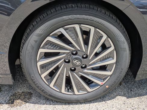 New 2026 Hyundai Sonata SEL FWD image 11