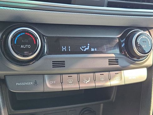 Used 2019 Hyundai Kona Ultimate image 27