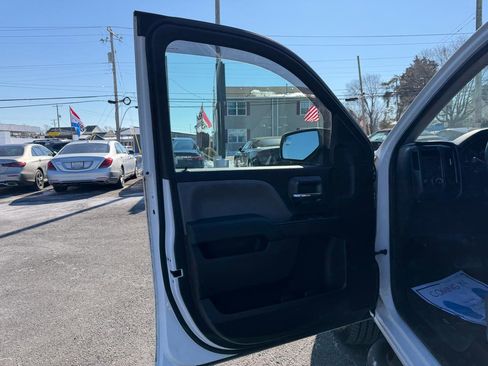 Used 2016 Chevrolet Silverado 1500 Custom w/ Rally 1 Edition image 9