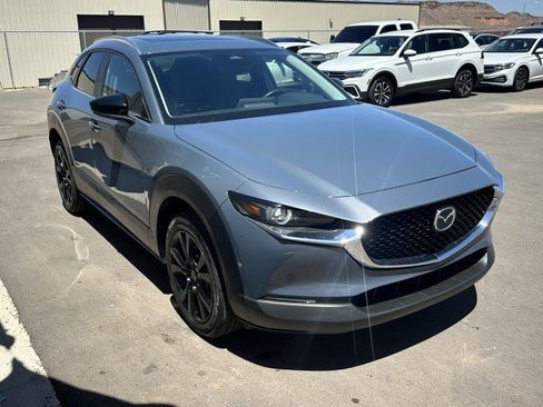 Used 2024 MAZDA CX-30 AWD 2.5 S w/ Preferred Package image 4
