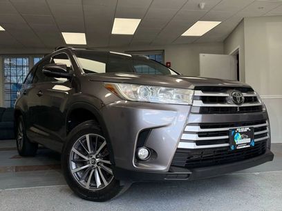 Used 2018 Toyota Highlander XLE