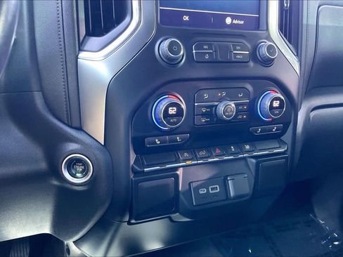 Certified 2021 Chevrolet Silverado 1500 LT RWD image 31