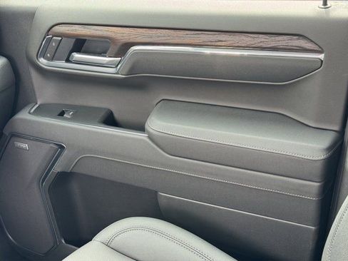 New 2026 GMC Sierra 1500 SLT w/ SLT Premium Package image 24