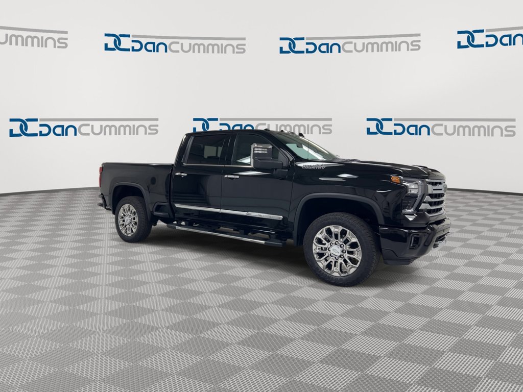 New 2026 Chevrolet Silverado 2500 High Country w/ High Country Premium Package AWD/4WD image 2