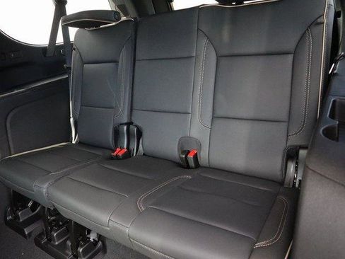 New 2026 GMC Yukon XL Elevation image 19