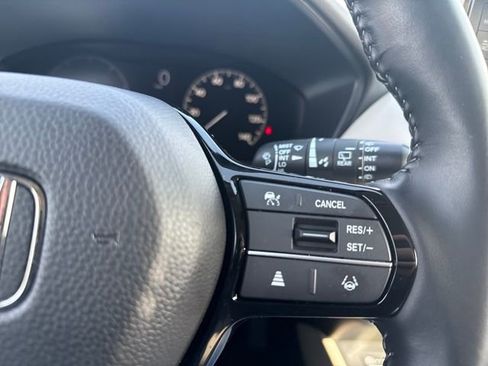 Certified 2025 Honda HR-V EX-L image 25