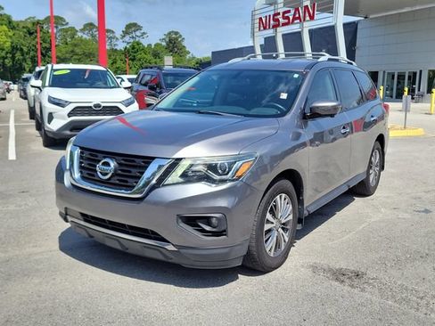 Used 2020 Nissan Pathfinder SL FWD image 5