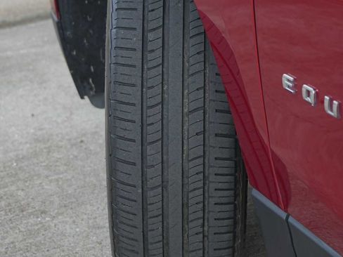 Used 2023 Chevrolet Equinox LT FWD image 29
