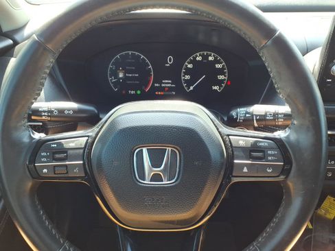 Used 2024 Honda HR-V EX-L image 12