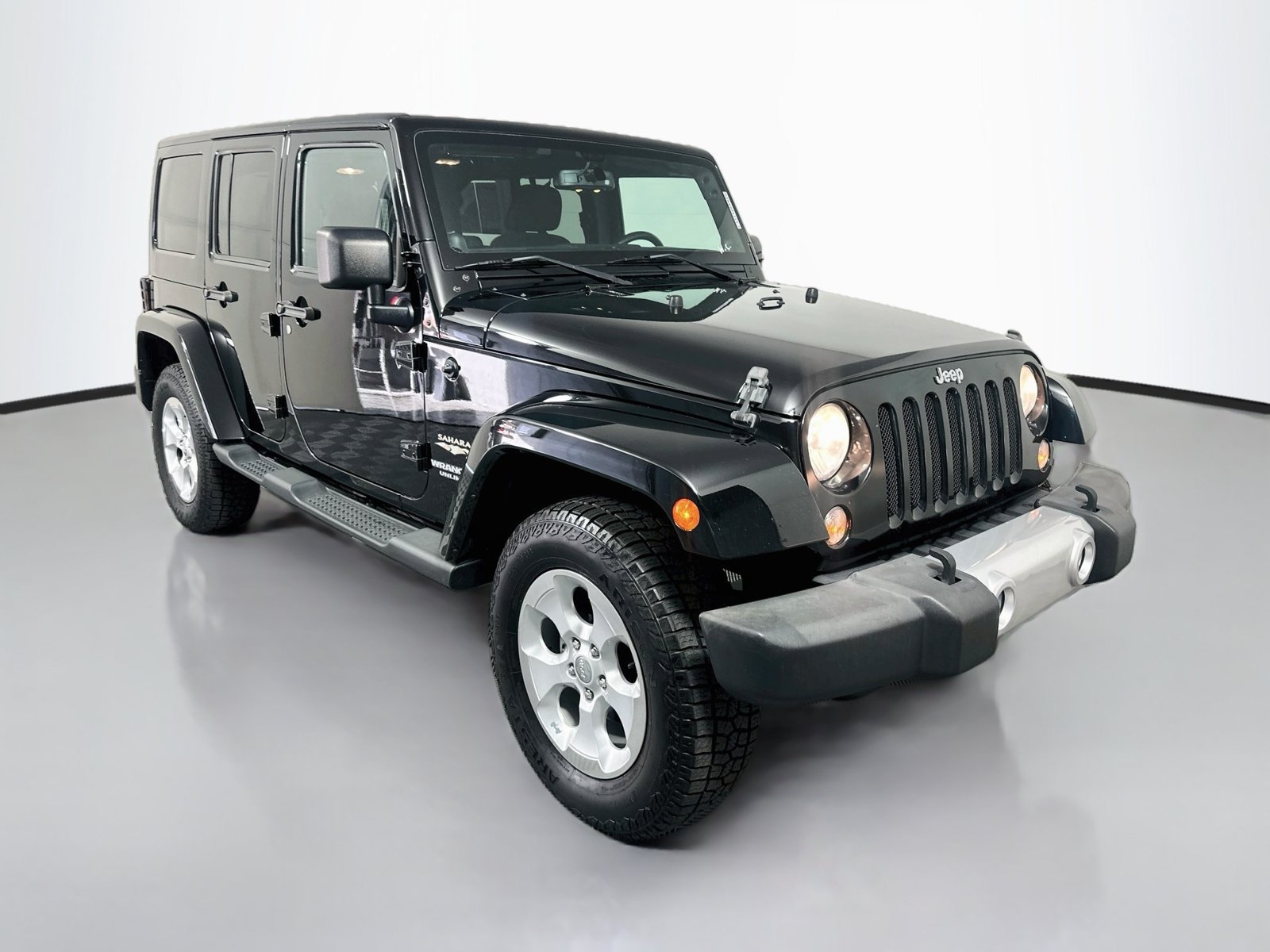 Used 2014 Jeep Wrangler Unlimited Sahara w/ Dual Top Group AWD/4WD image 1
