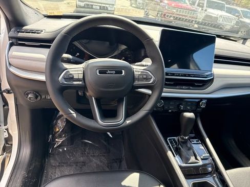 New 2026 Jeep Compass Limited AWD/4WD image 15