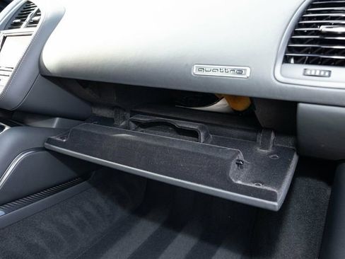 Used 2015 Audi R8 V10 image 70