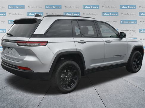 New 2026 Jeep Grand Cherokee Altitude image 6