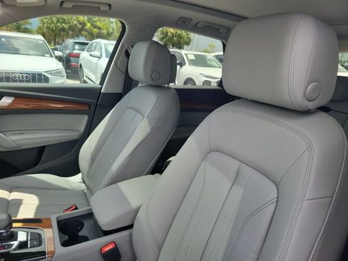 Used 2023 Audi Q5 2.0T Premium Plus w/ Premium Plus Package AWD/4WD image 16