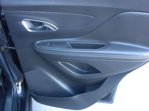 Used 2016 Buick Encore FWD image 19