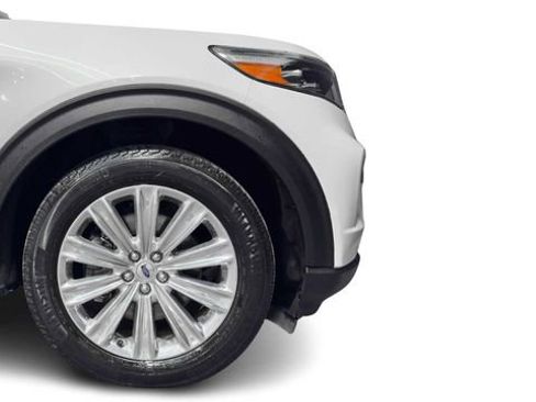 Used 2020 Ford Explorer Limited w/ Hybrid Equipment Group 310A RWD image 8