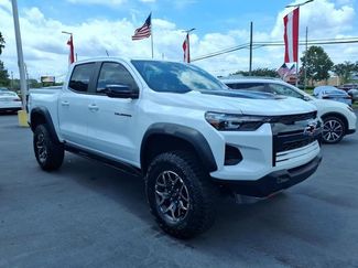 Used 2024 Chevrolet Colorado ZR2 w/ Technology Package AWD/4WD video 1