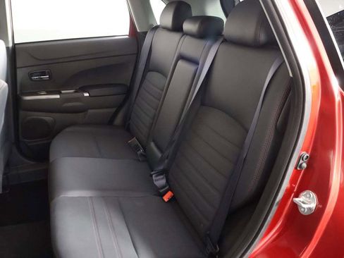 New 2025 Mitsubishi Outlander Sport SE image 28