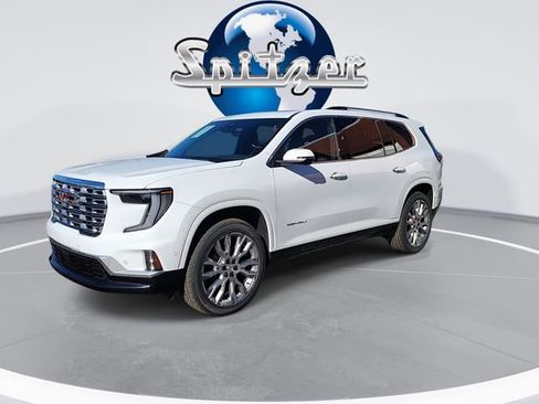 Used 2025 GMC Acadia Denali w/ Super Cruise Package image 4
