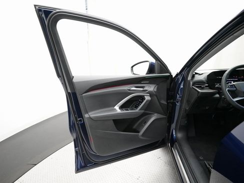 Used 2025 Audi Q5 Premium Plus w/ Premium Plus image 15