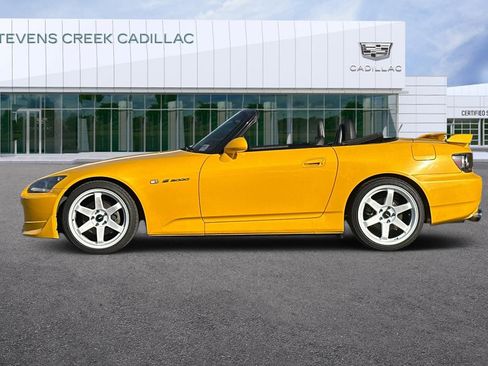 Used 2004 Honda S2000 image 6