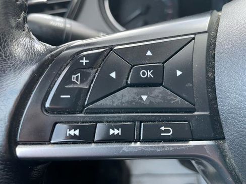 Used 2020 Nissan Rogue SV image 20