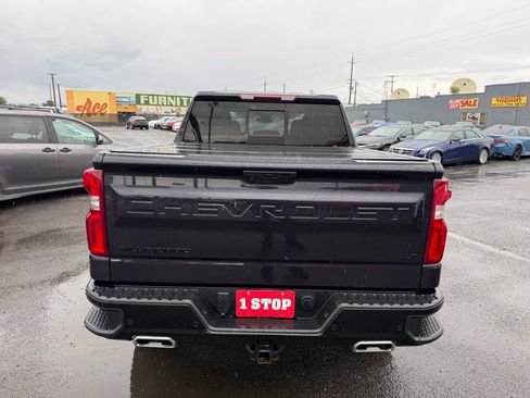 Used 2023 Chevrolet Silverado 1500 LT Trail Boss w/ LT Trail Boss Premium Package AWD/4WD image 4