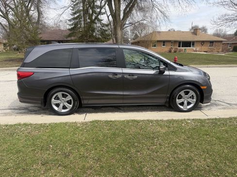 Used 2018 Honda Odyssey EX-L image 6