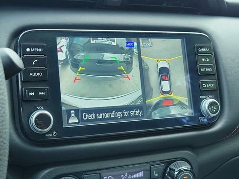 Used 2023 Nissan Kicks SR w/ SR Premium Package FWD image 29