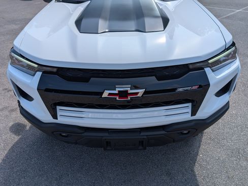Used 2024 Chevrolet Colorado ZR2 w/ ZR2 Bison Edition AWD/4WD image 12