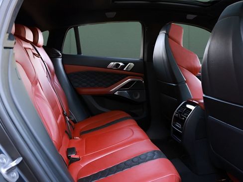 Used 2021 BMW X6 M w/ Competition Package AWD/4WD image 26