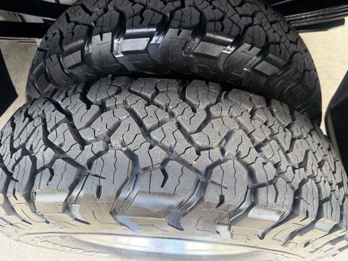 Used 2002 Ford F350 Lariat image 14