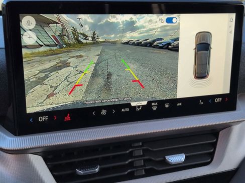 New 2026 Ford Explorer Active image 30