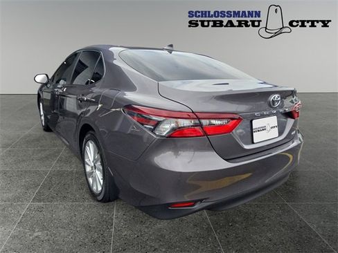 Used 2023 Toyota Camry LE image 7