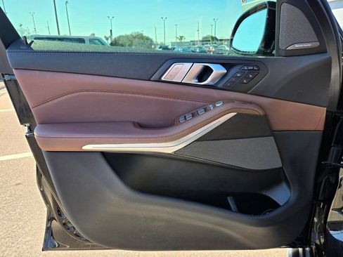 Used 2020 BMW X7 xDrive40i w/ Premium Package image 30