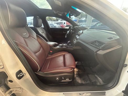 Used 2022 Cadillac CT4 V w/ Navigation Package image 23