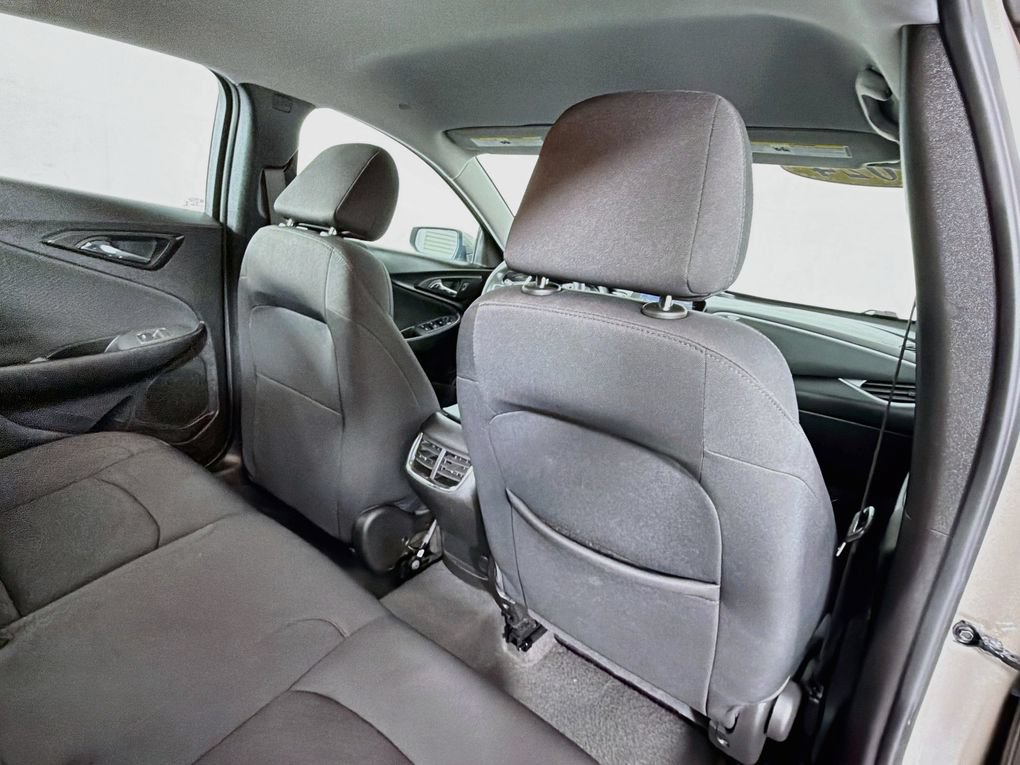 Used 2024 Chevrolet Malibu LT FWD image 27